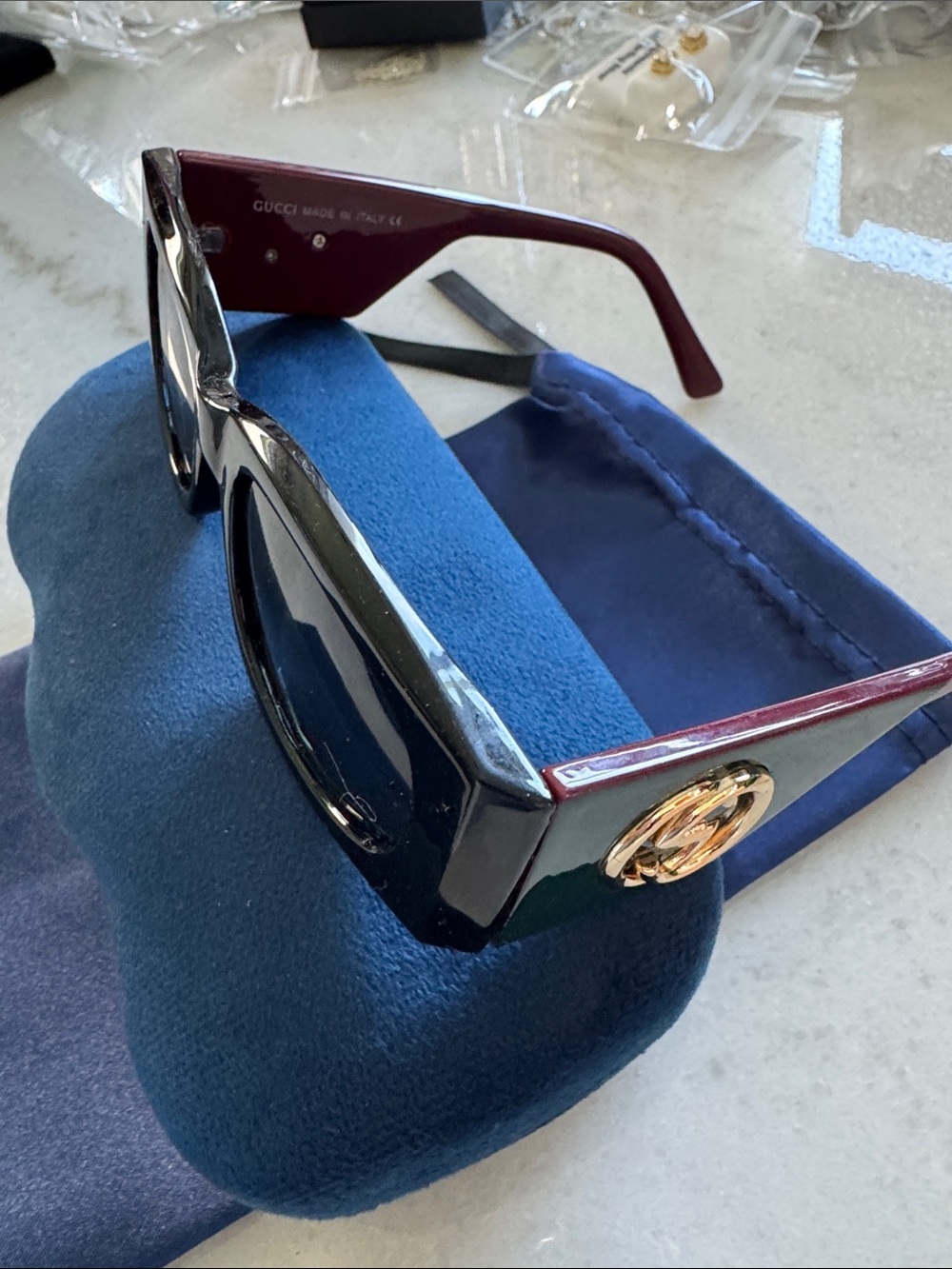 Elegant Black Sunglasses
